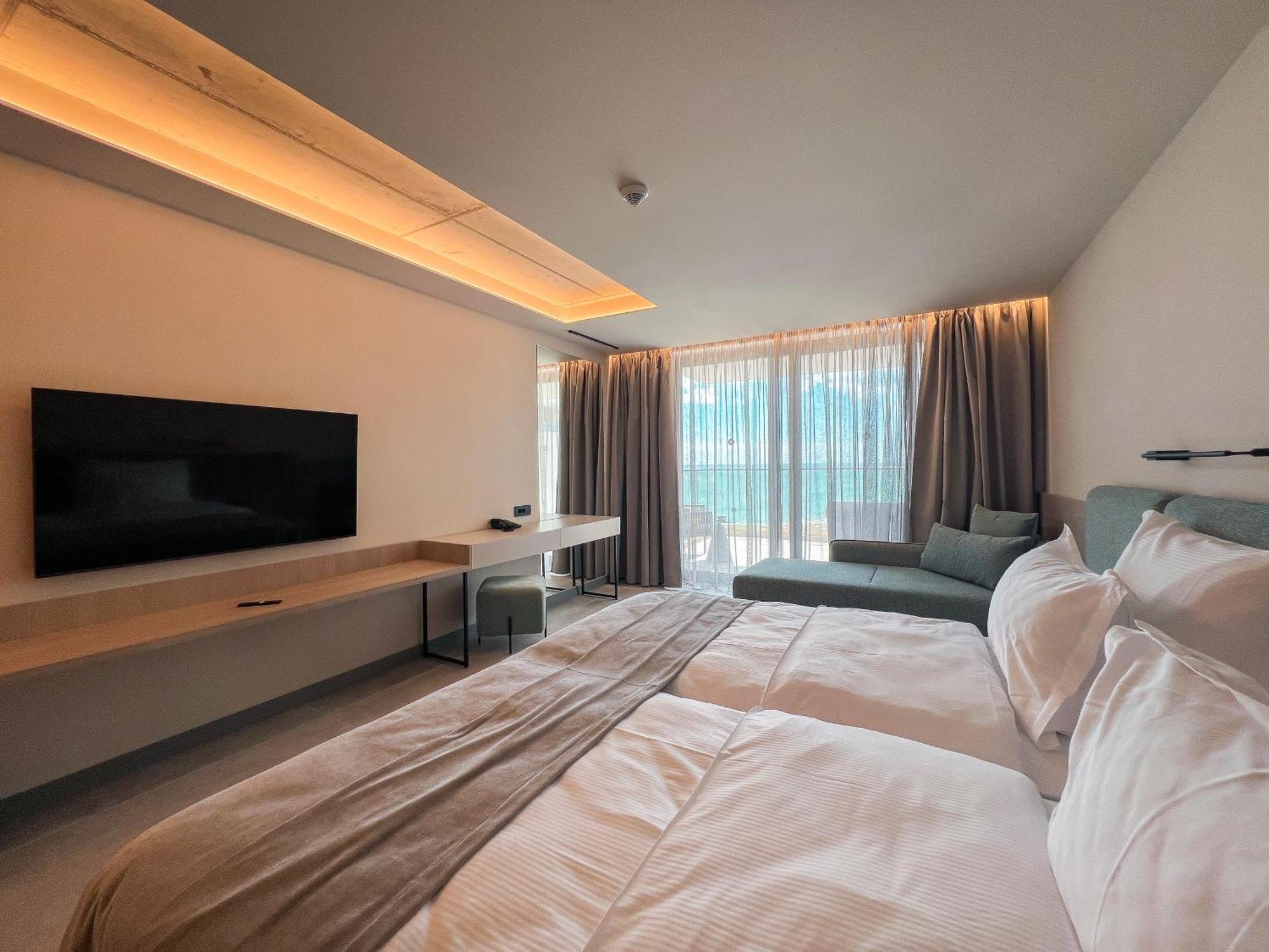 Grifid Noa Hotel Aranyhomok Kültér fotó