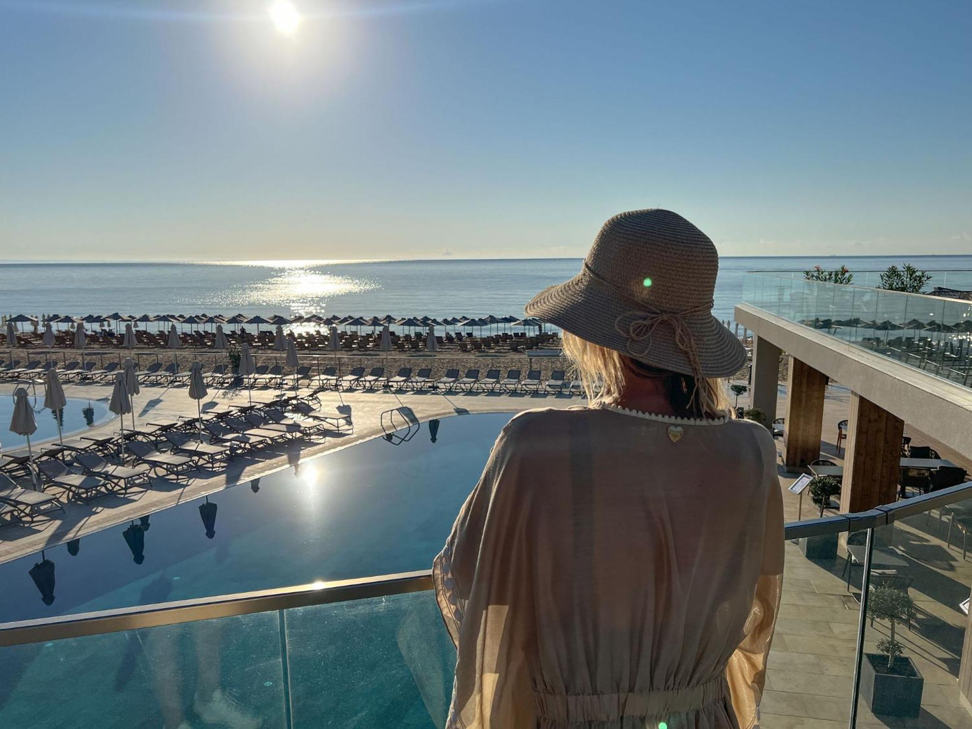 Grifid Noa Hotel Aranyhomok Kültér fotó